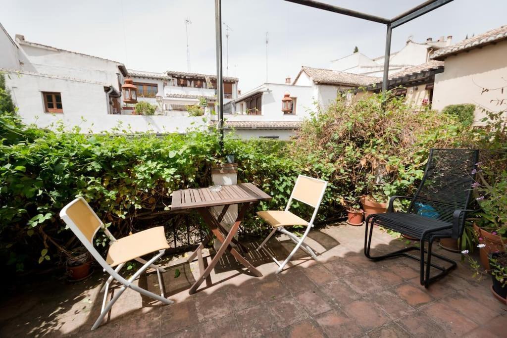 Apartamento Oasis กรานาดา ภายนอก รูปภาพ