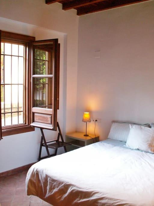 Apartamento Oasis กรานาดา ภายนอก รูปภาพ