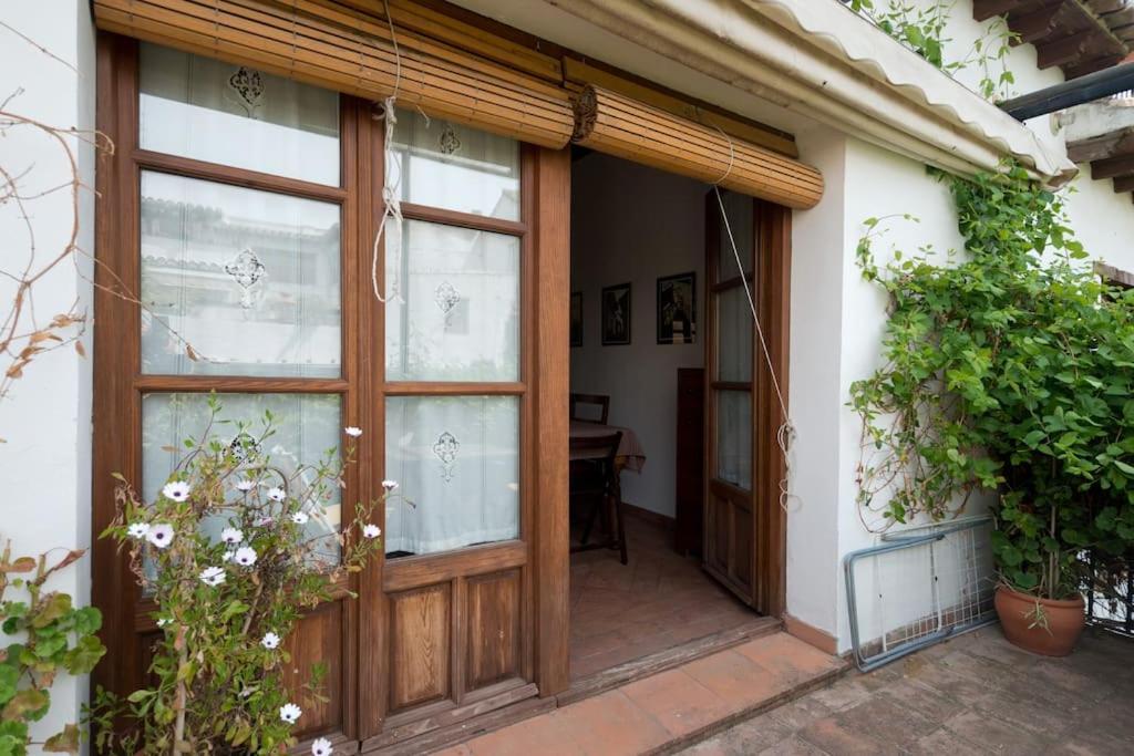 Apartamento Oasis กรานาดา ภายนอก รูปภาพ