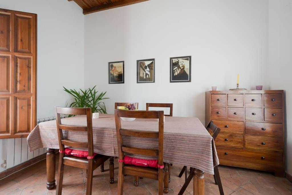 Apartamento Oasis กรานาดา ภายนอก รูปภาพ