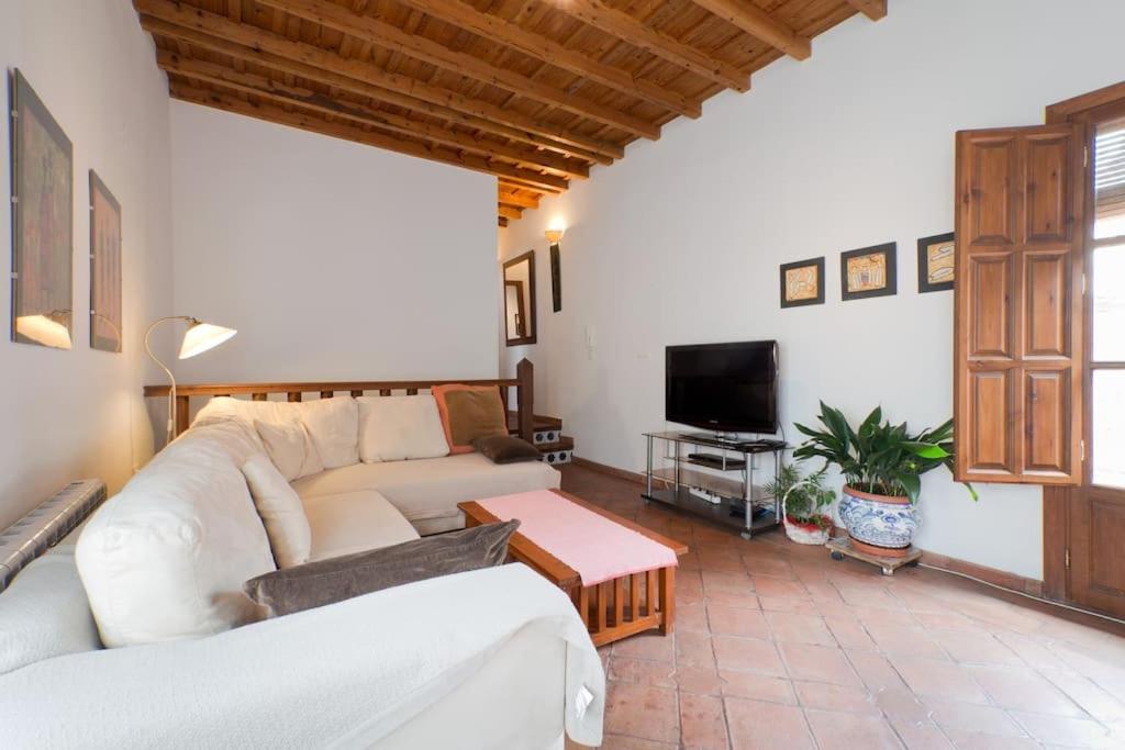 Apartamento Oasis กรานาดา ภายนอก รูปภาพ