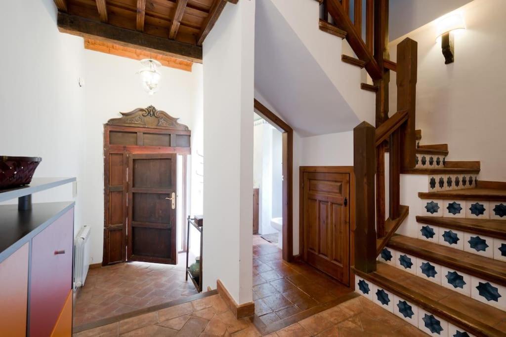 Apartamento Oasis กรานาดา ภายนอก รูปภาพ